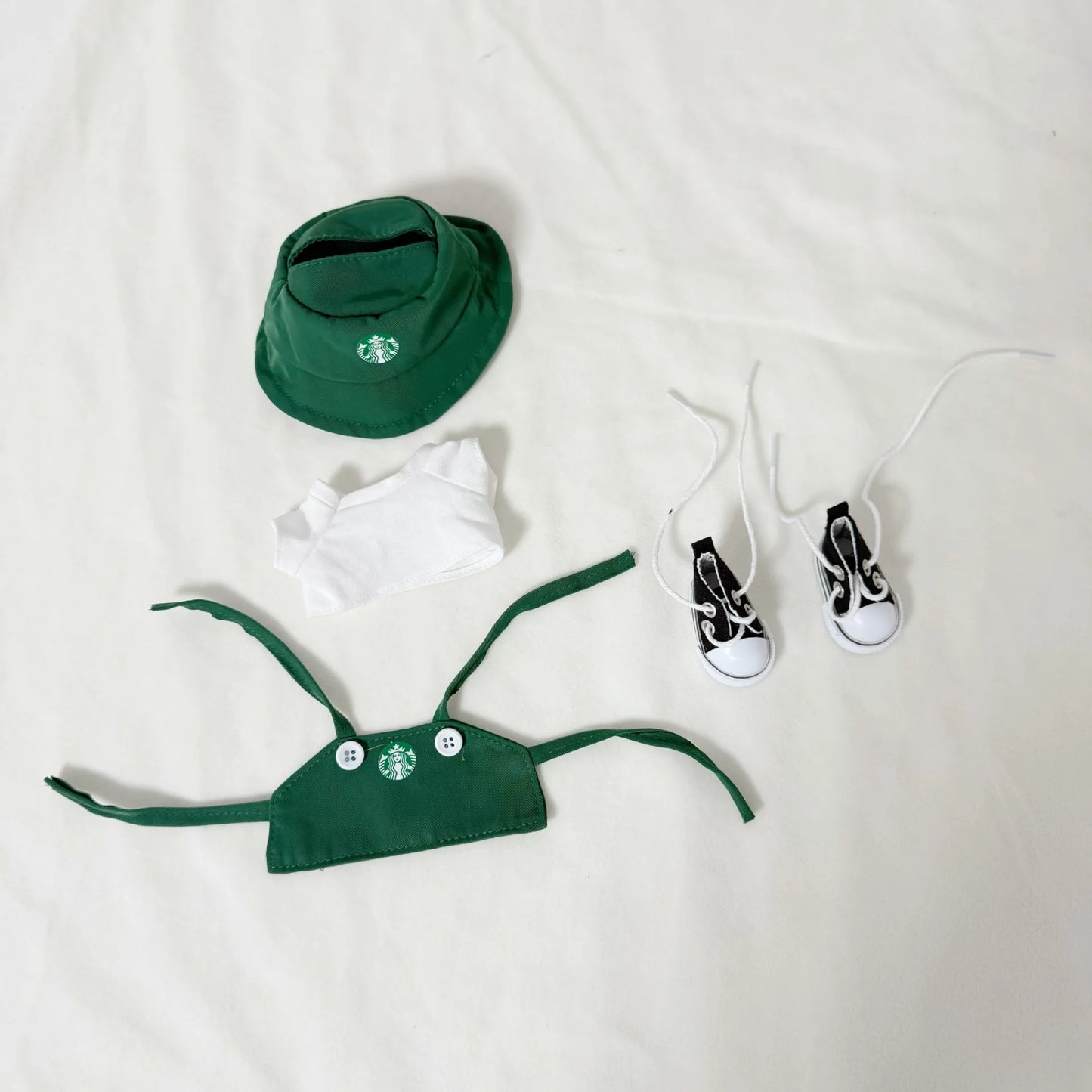 Coffee Shop Outfit Set – Labubu Collection