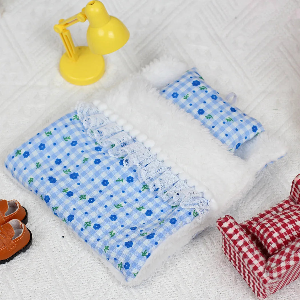 Mini Plush Sleeping Bag - Labubu Collection